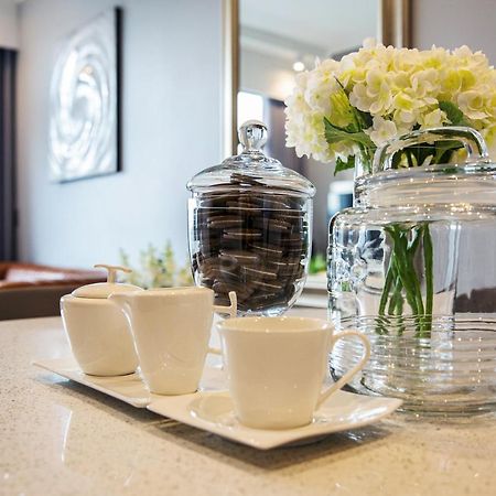 Menlyn Maine Residence Unit 1419 بريتوريا المظهر الخارجي الصورة