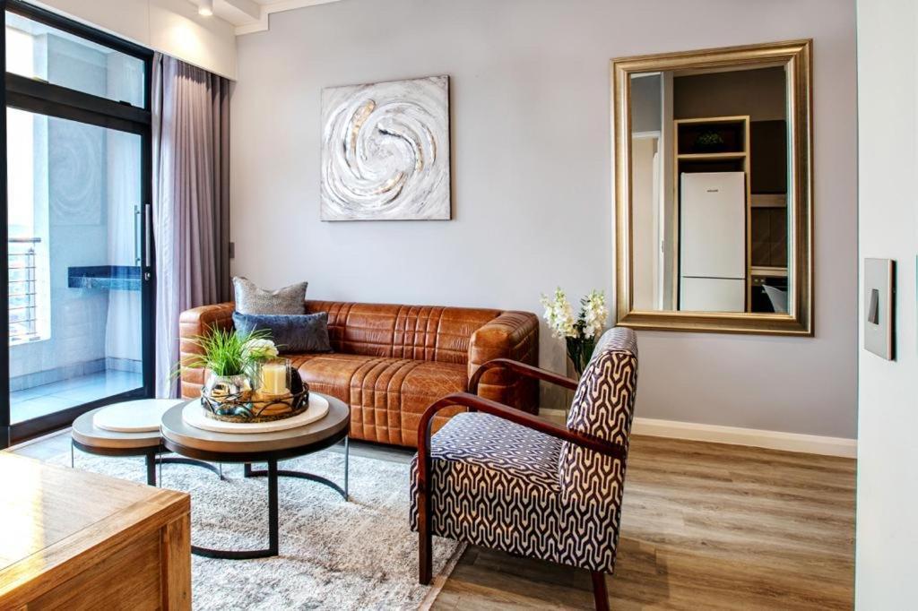 Menlyn Maine Residence Unit 1419 بريتوريا المظهر الخارجي الصورة