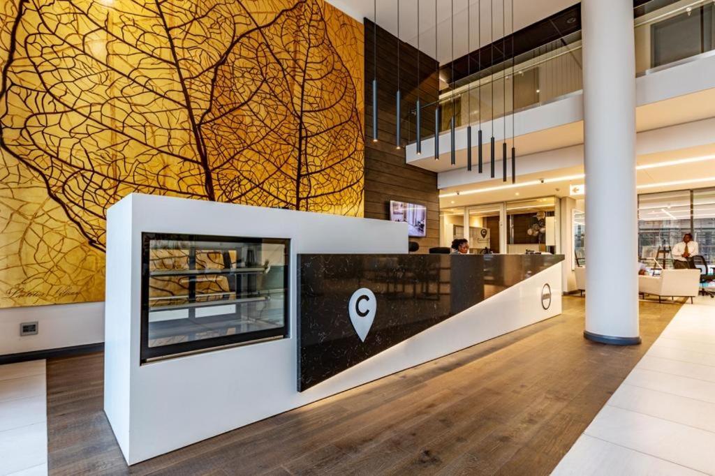 Menlyn Maine Residence Unit 1419 بريتوريا المظهر الخارجي الصورة